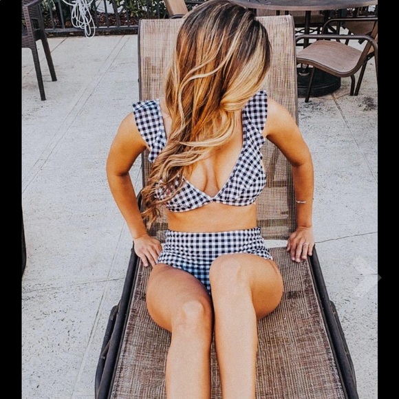 Gingham high waisted swimsuit - Picture 4 of 4